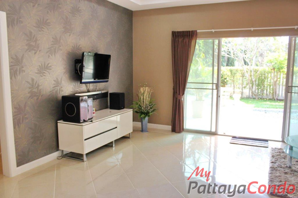 Green Field Villas 3 East Pattaya House For Sale - HEGF302-10