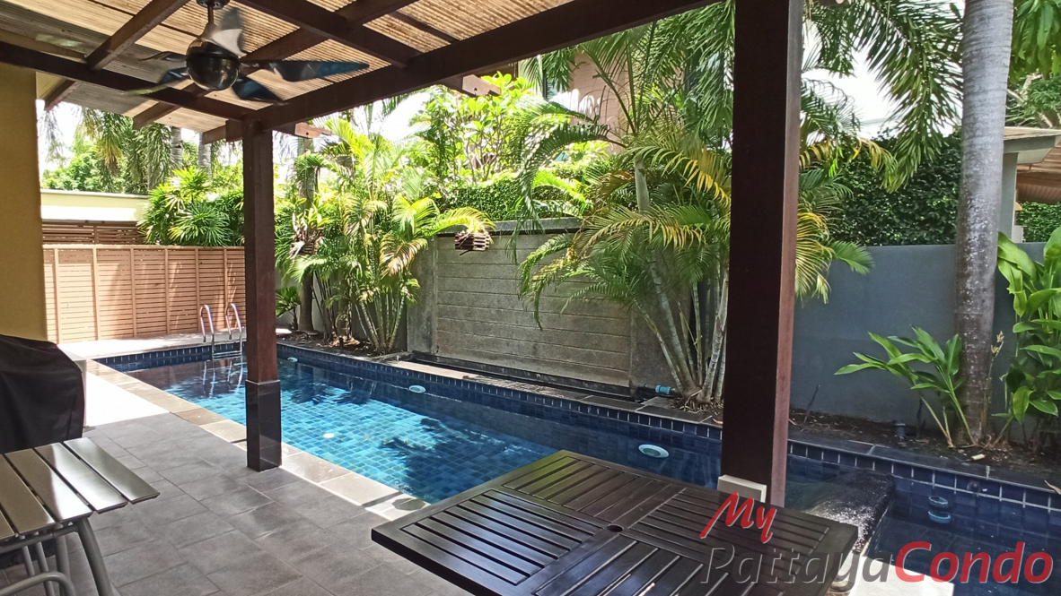 Horseshoe Point Resort Pattaya Pool Villas For Sale - HEHPR01