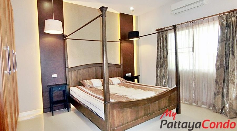 Impress House Village East Pattaya House For Sale - HEIS01