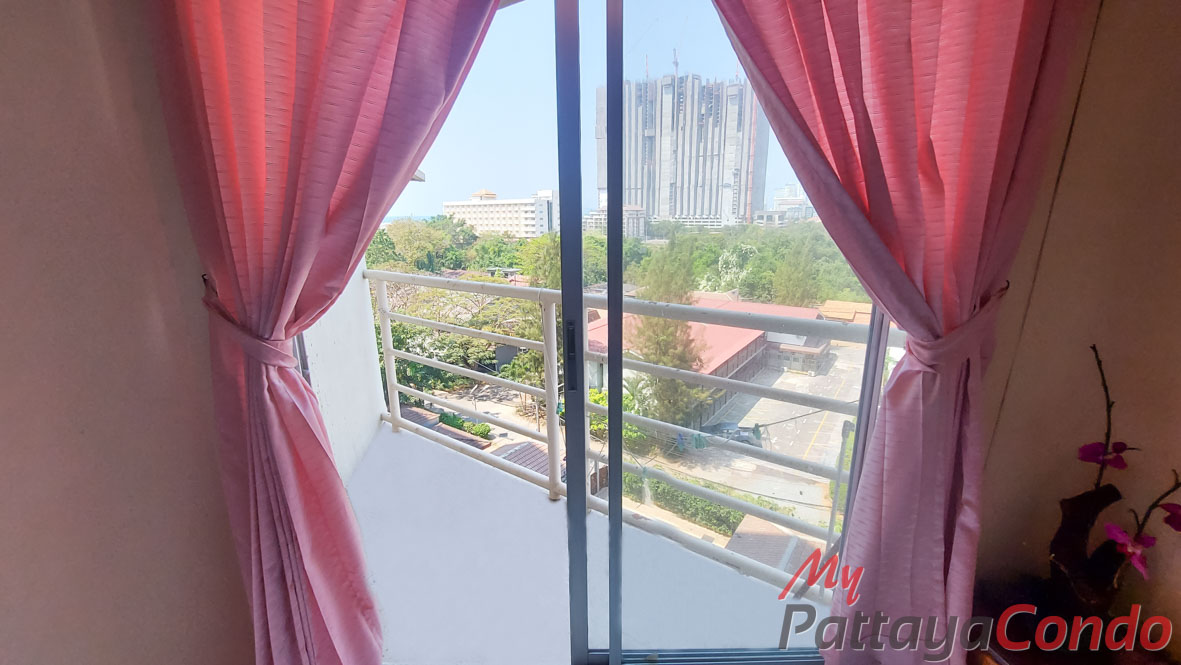 Jomtien Beach Condominium Pattaya For Sale - JBC03-10