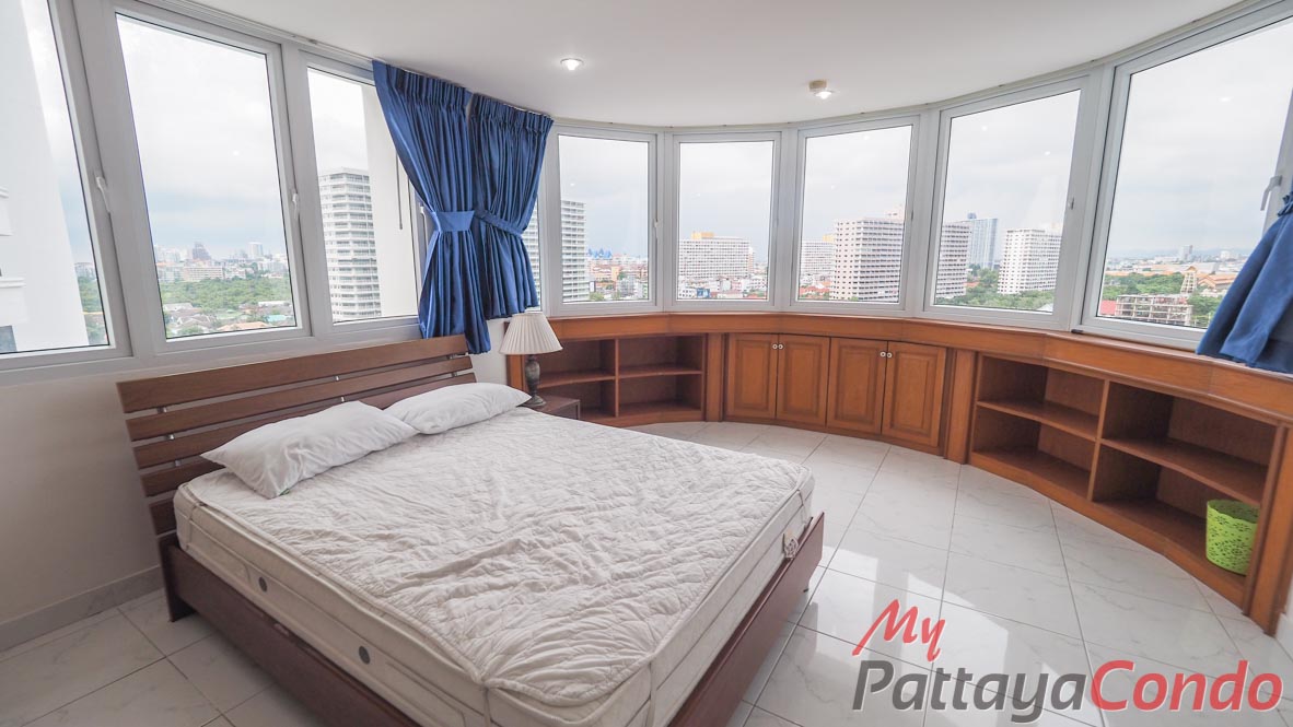 Jomtien Complex Condotel Pattaya For Sale - JTC06