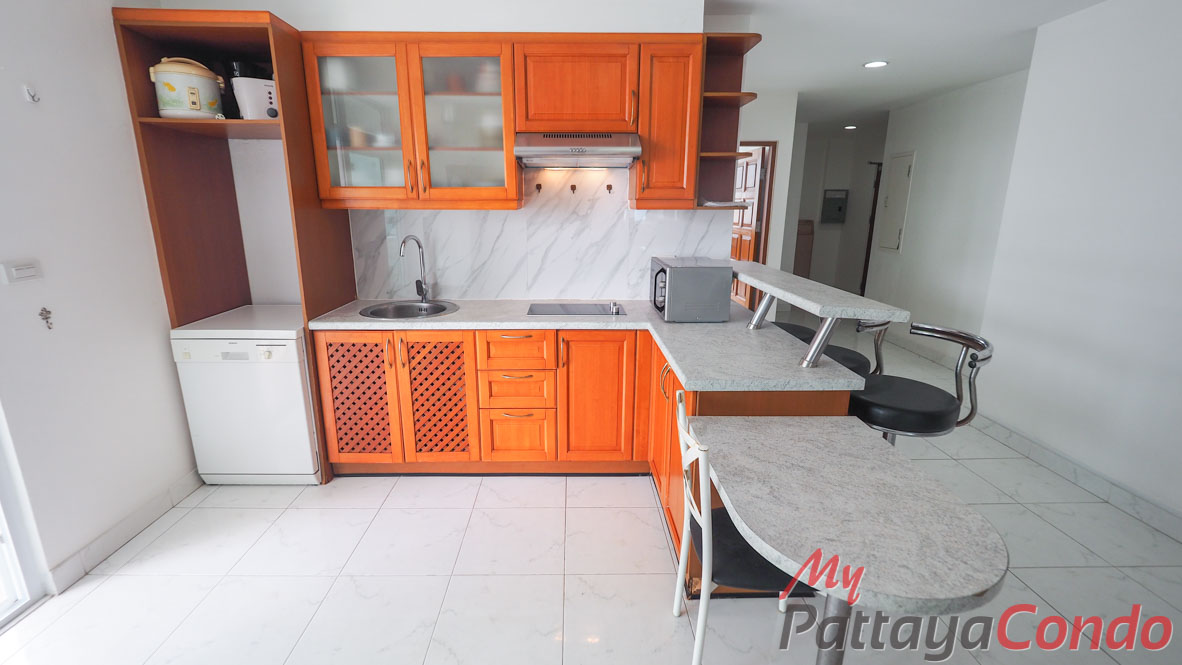 Jomtien Complex Condotel Pattaya For Sale - JTC06