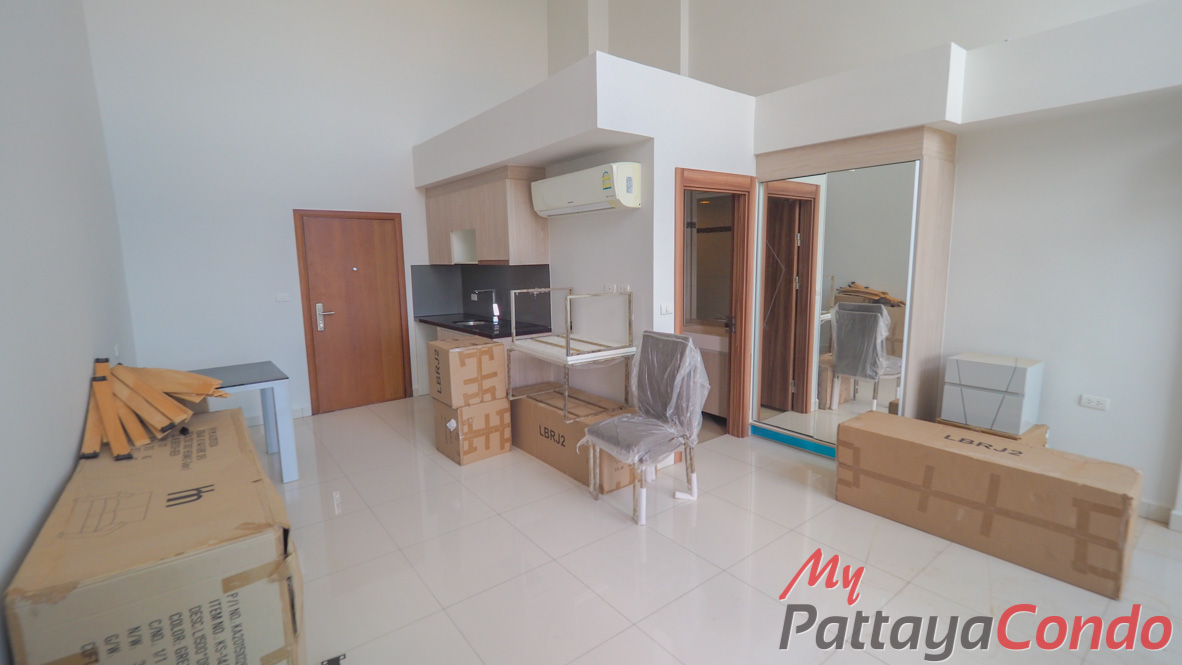 Laguna Beach Resort 2 Jomtien Pattaya Condo For Sale - LBR2J14