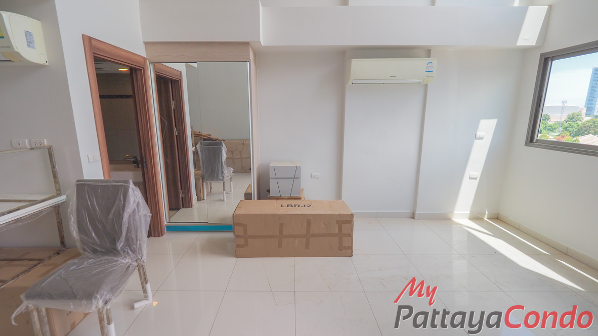 Laguna Beach Resort 2 Jomtien Pattaya Condo For Sale - LBR2J14