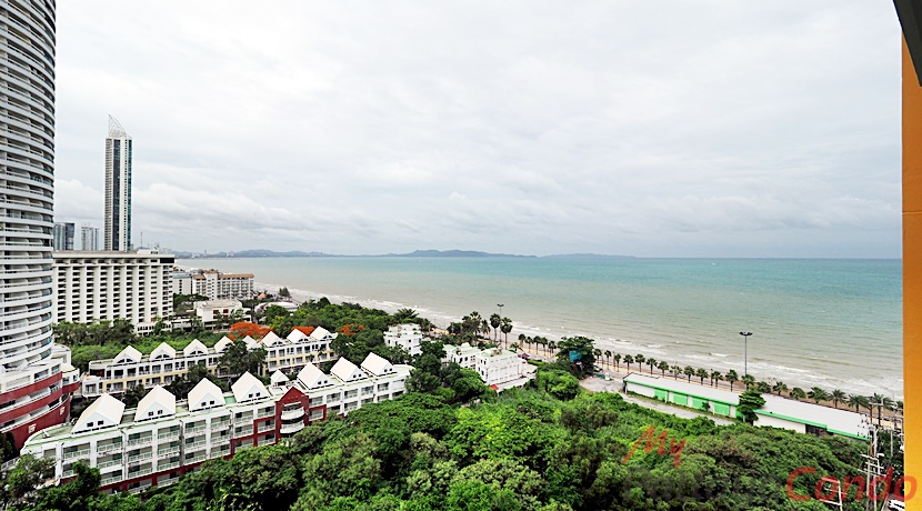 Lumpini Park Beach Jomtien Condo For Sale - LPN09
