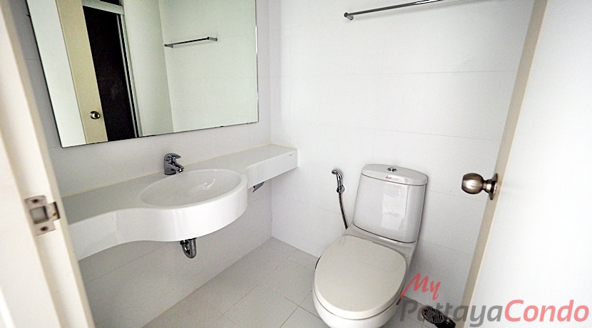 Lumpini Park Beach Jomtien Condo For Sale - LPN09