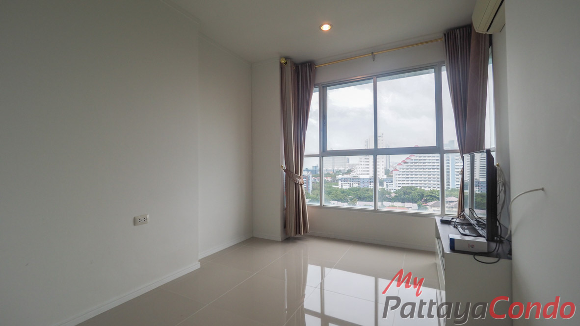Lumpini Park Beach Jomtien Condo For Sale - LPN18-6