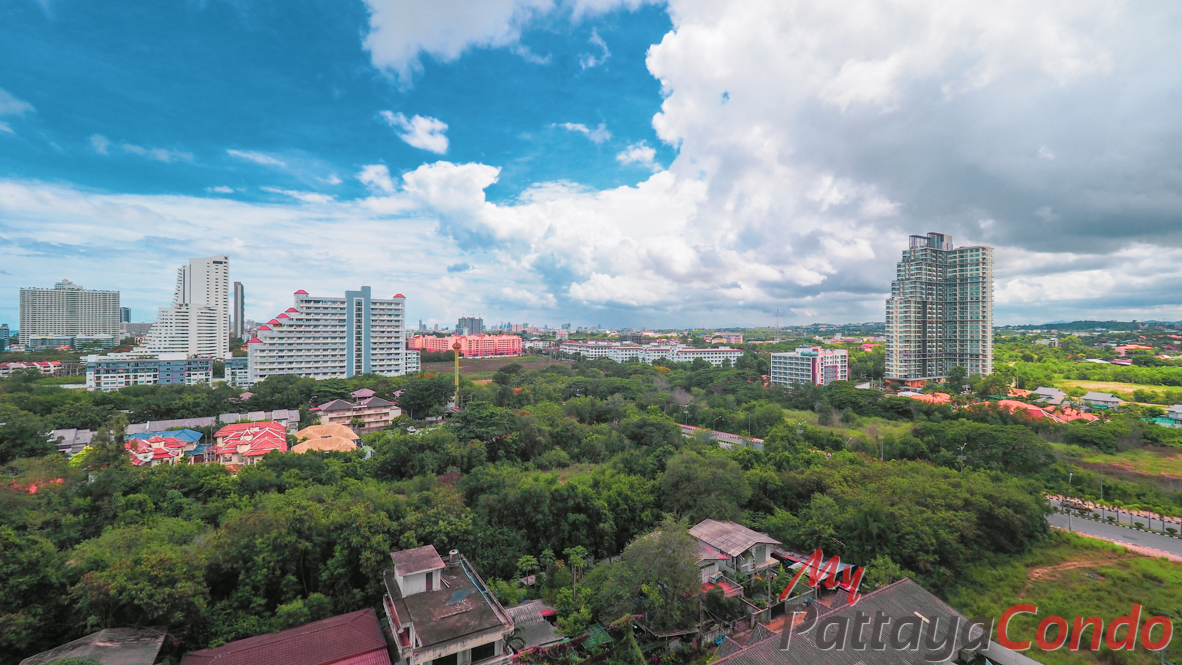 Lumpini Park Beach Jomtien Condo For Sale - LPN18-14