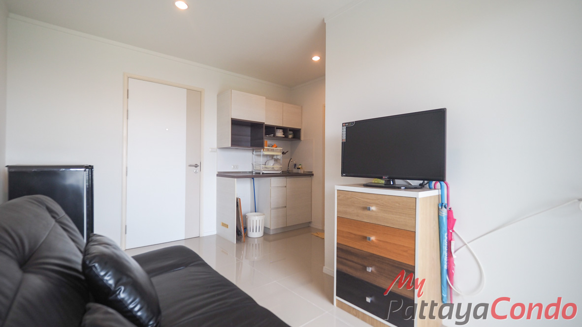 Lumpini Park Beach Jomtien Condo For Sale - LPN18