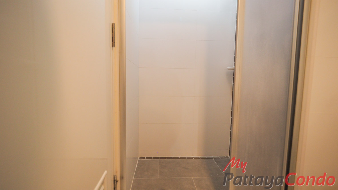 Lumpini Park Beach Jomtien Condo For Sale - LPN15