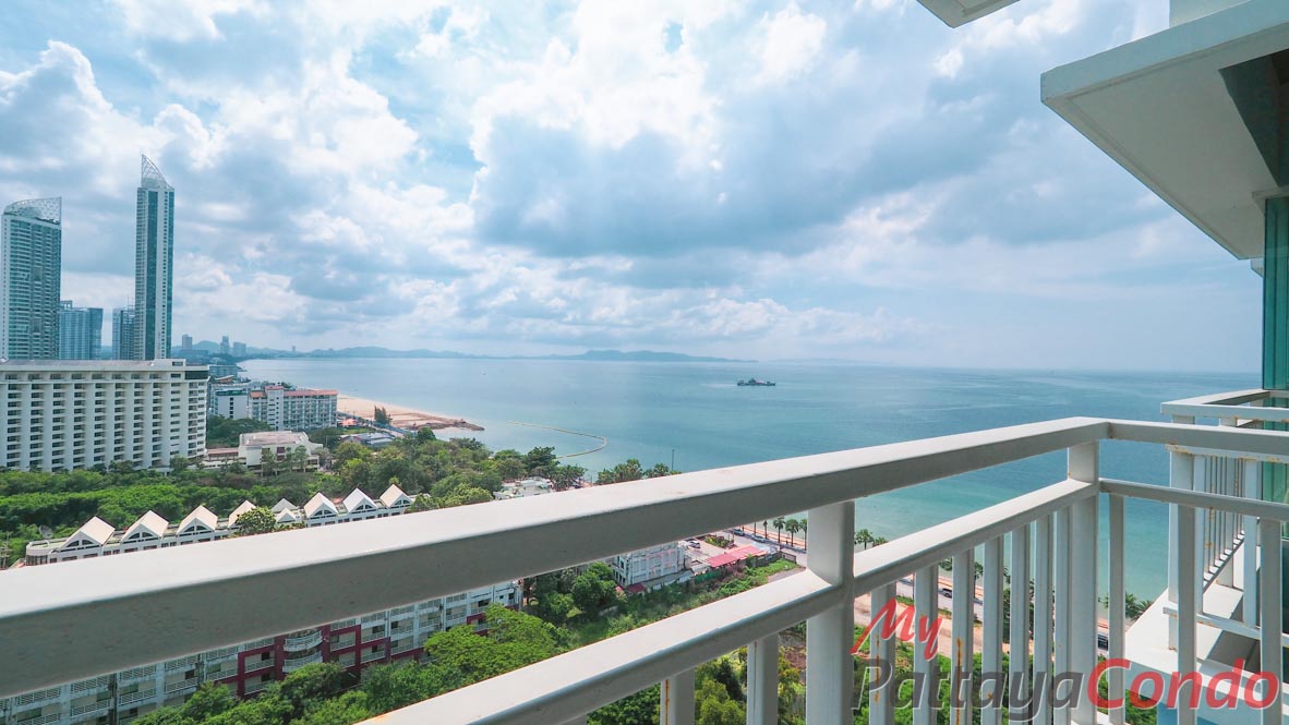 Lumpini Park Beach Jomtien Condo For Sale - LPN16