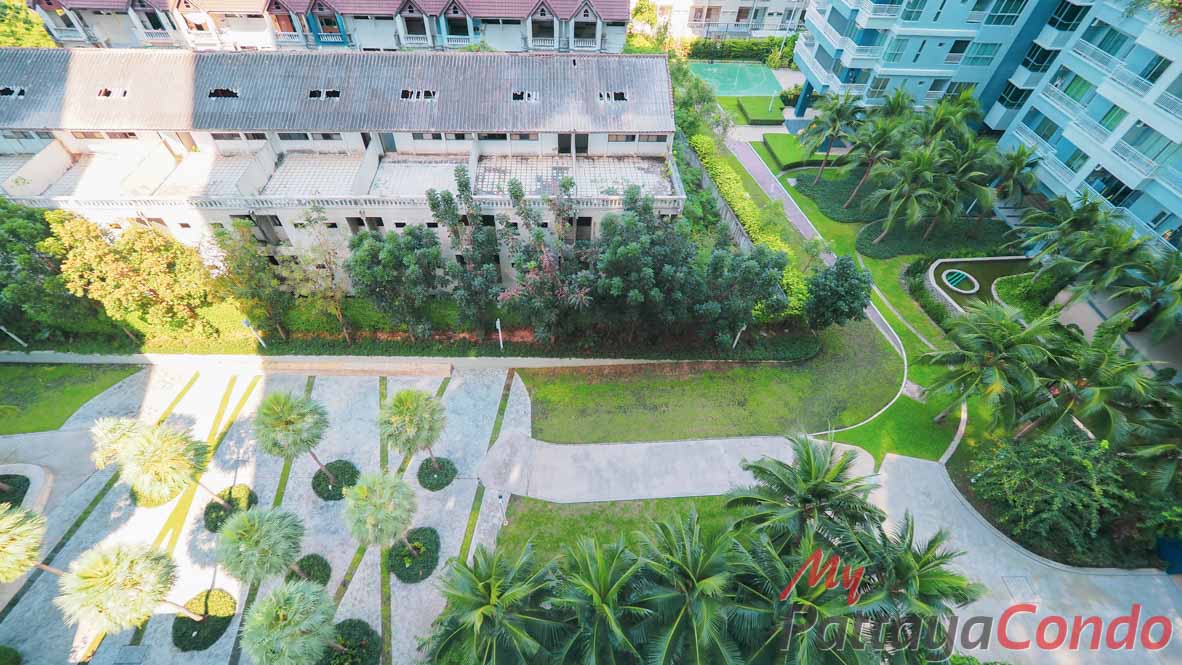 Lumpini Park Beach Jomtien Condo For Sale - LPN17