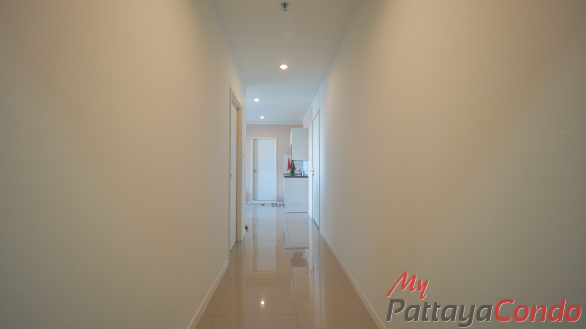 Lumpini Park Beach Jomtien Condo For Sale - LPN17