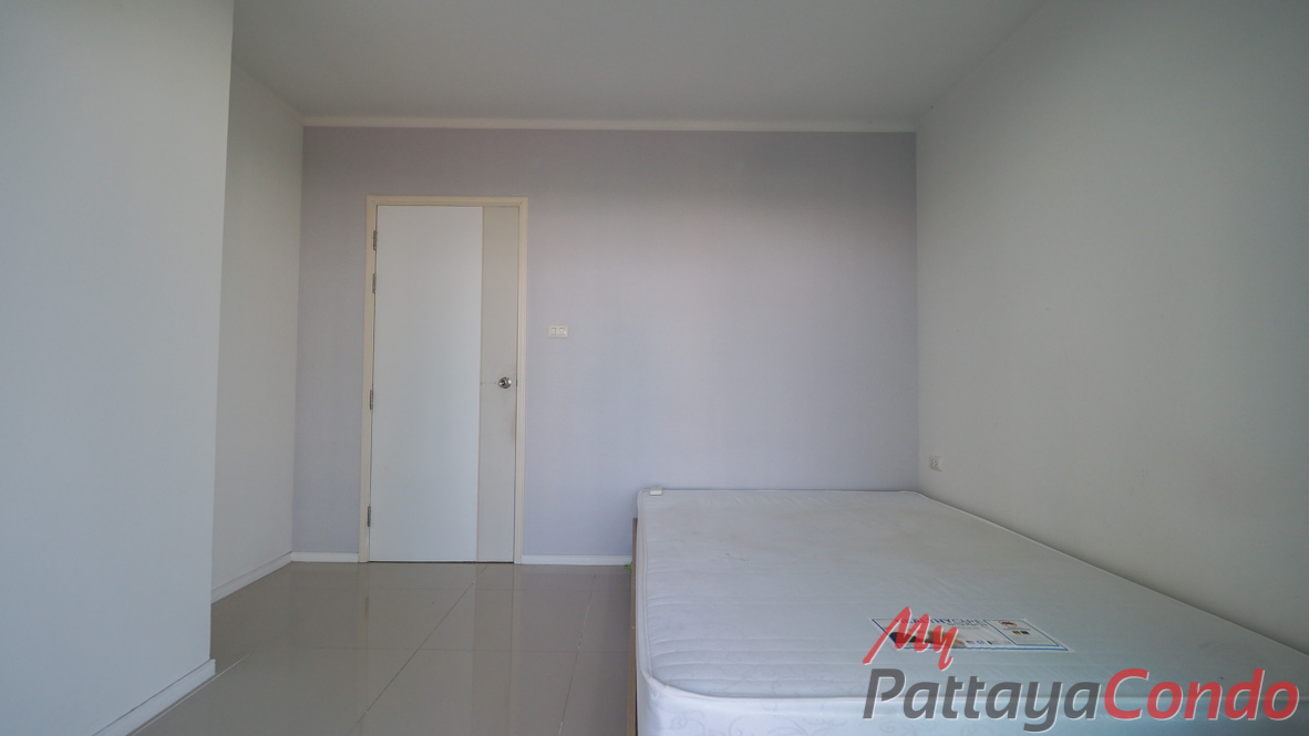 Lumpini Park Beach Jomtien Condo For Sale - LPN17-29