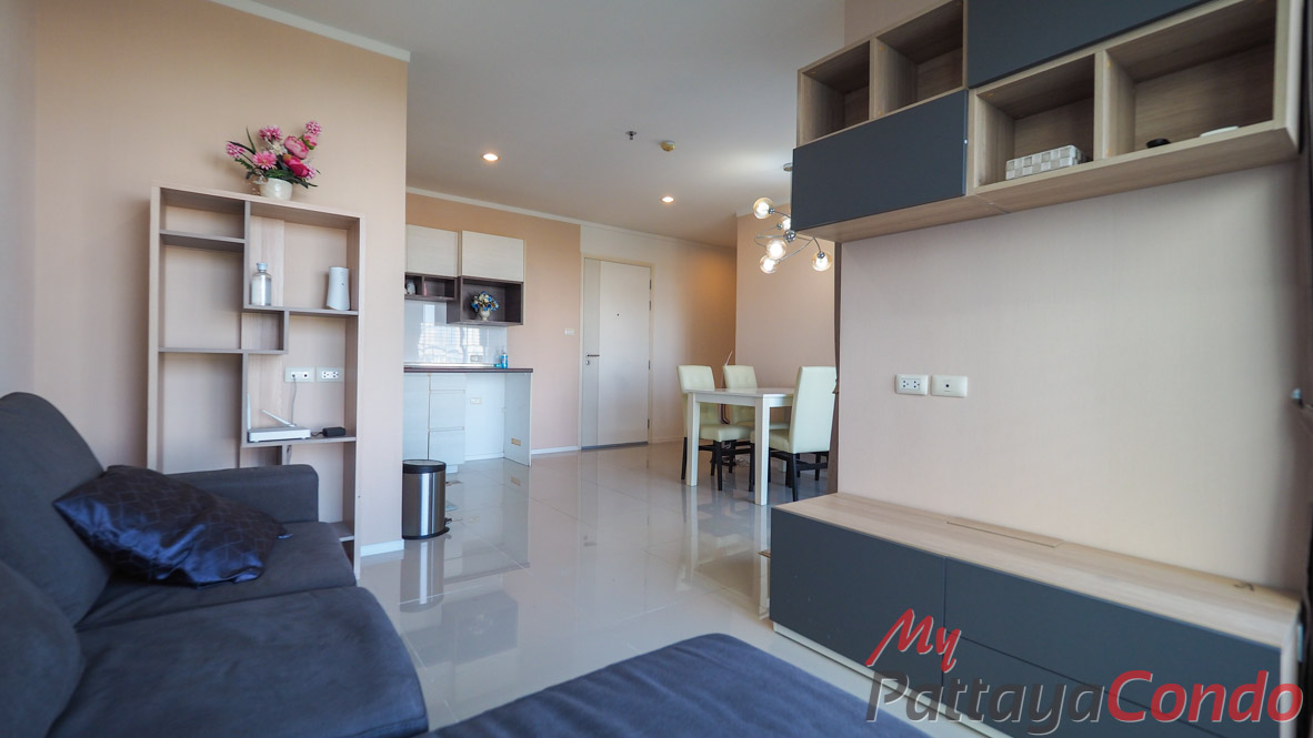 Lumpini Park Beach Jomtien Condo For Sale - LPN17