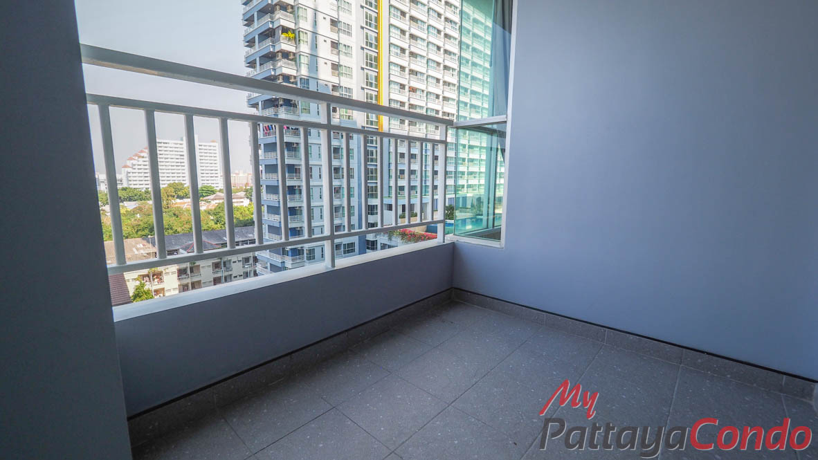Lumpini Park Beach Jomtien Condo For Sale - LPN17