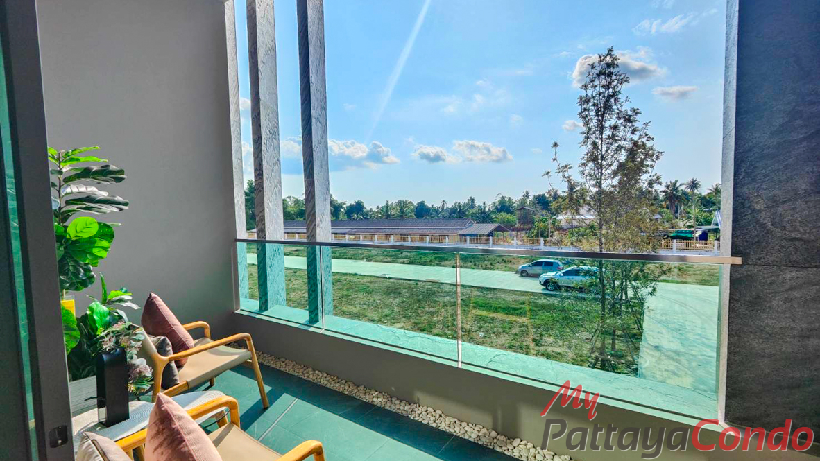 Madcha Nirvana Huay Yai Pattaya House For Sale - HEMCN01-25