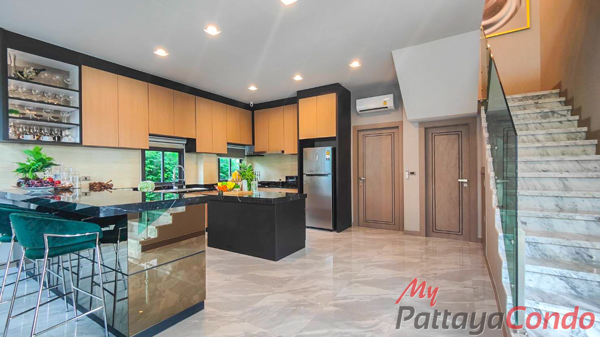 Madcha Nirvana Huay Yai Pattaya House For Sale - HEMCN01-8