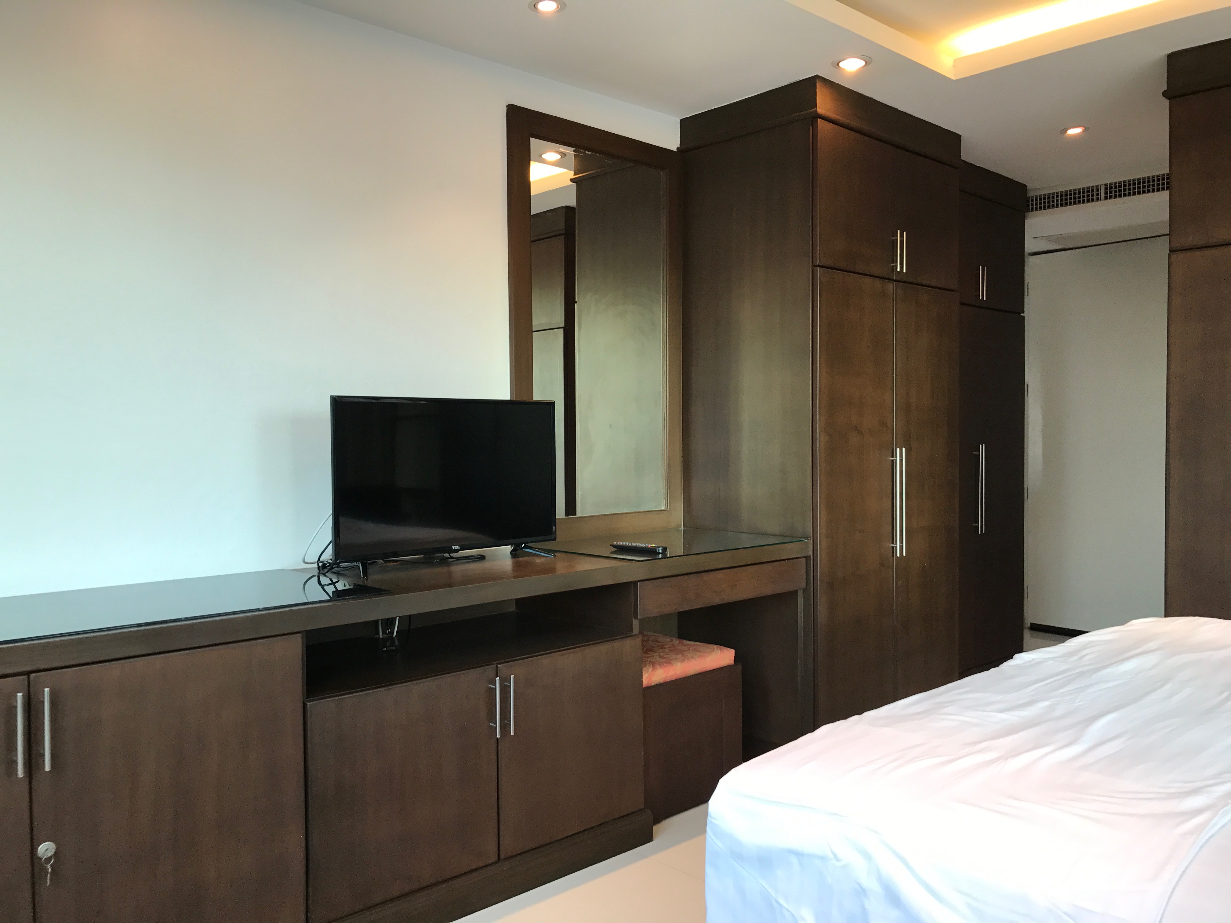 Nova Atrium Condo Pattaya For Sale - NOA01