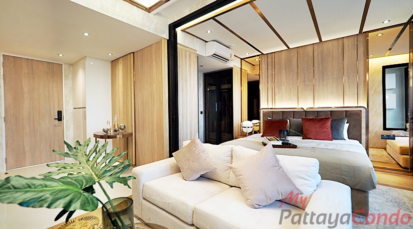 Once Pattaya Condo For Sale - ONCE02