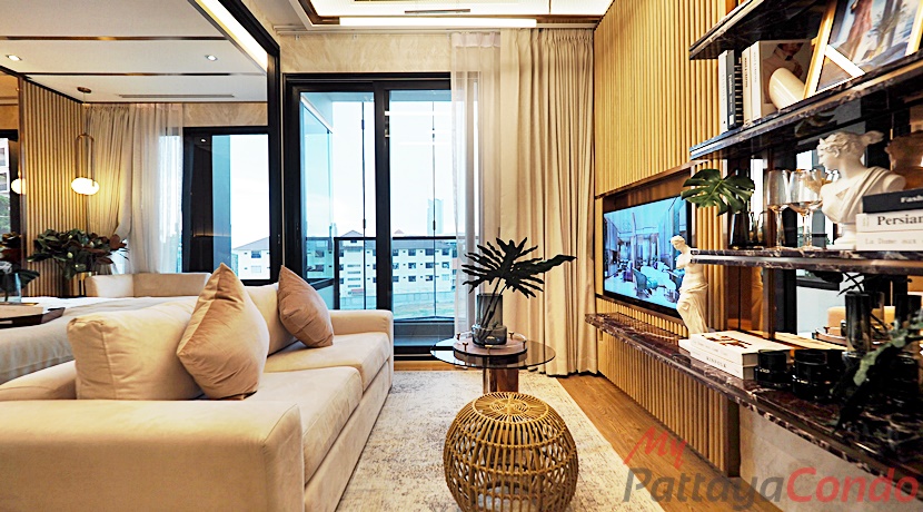 Once Pattaya Condo For Sale - ONCE02