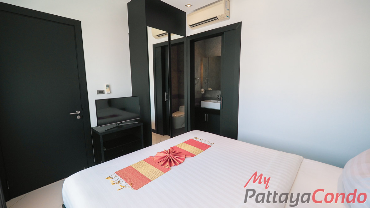 Palm Oasis Pool Villa Pattaya House For Sale - HJPO02