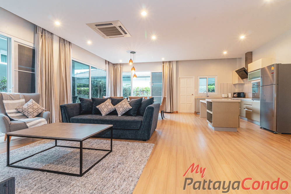 Panalee Banna Village Huay Yai Pattaya For Sale - HEPNL01