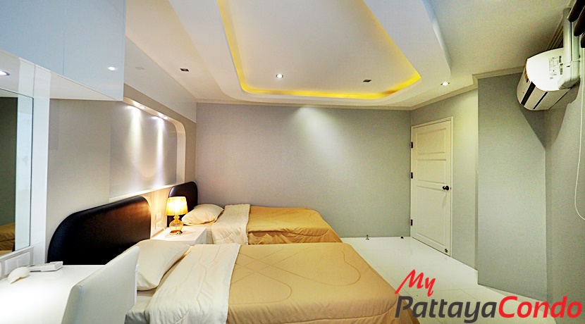 Park Beach Condominium For Sale - PBC01