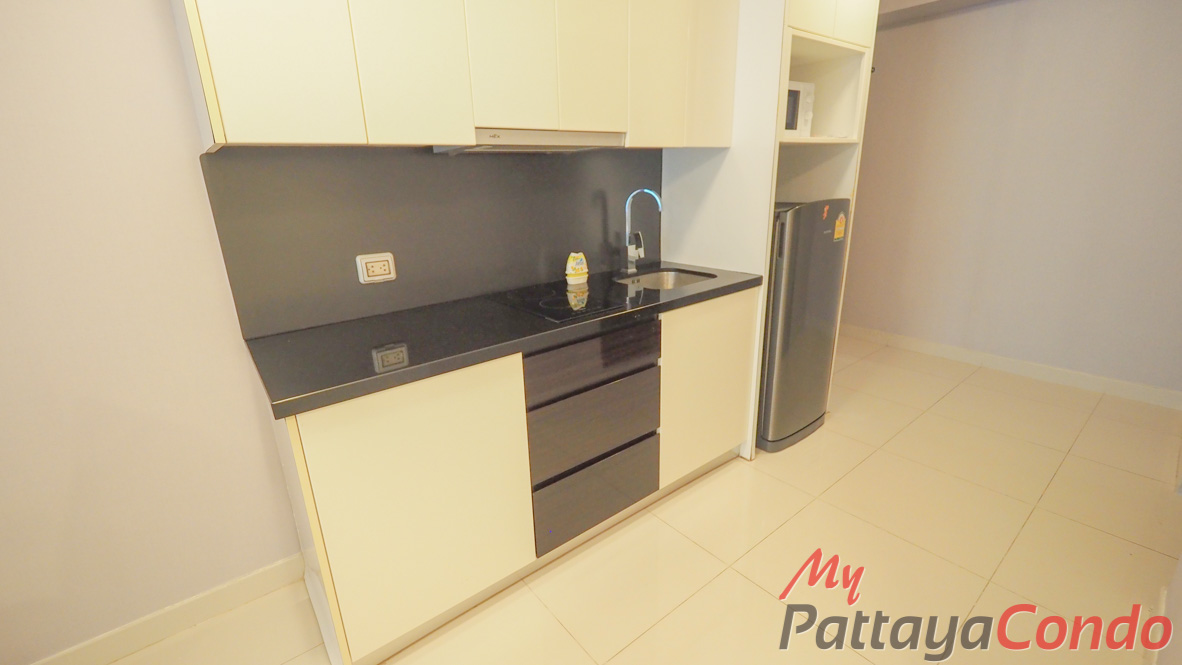 Park Royal 2 Pattaya Condo For Sale - PARK2R11