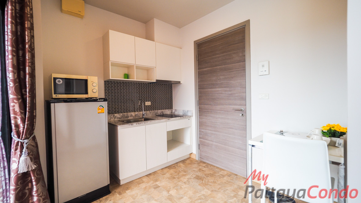 Pattaya Posh Condo For Sale - POSH02