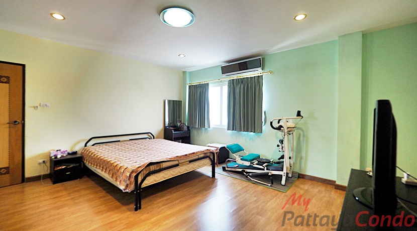 Private House Naklua Pattaya For Sale - HN0002