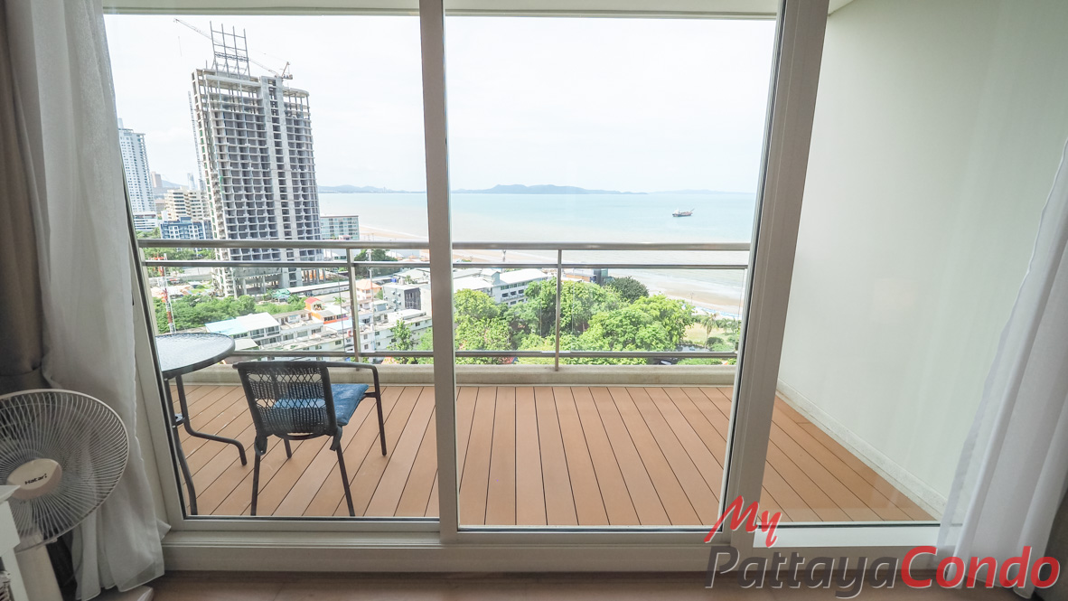 Reflection Jomtien Pattaya Condo For Sale - RF19-18