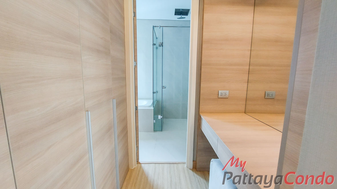 Reflection Jomtien Pattaya Condo For Sale - RF18-16
