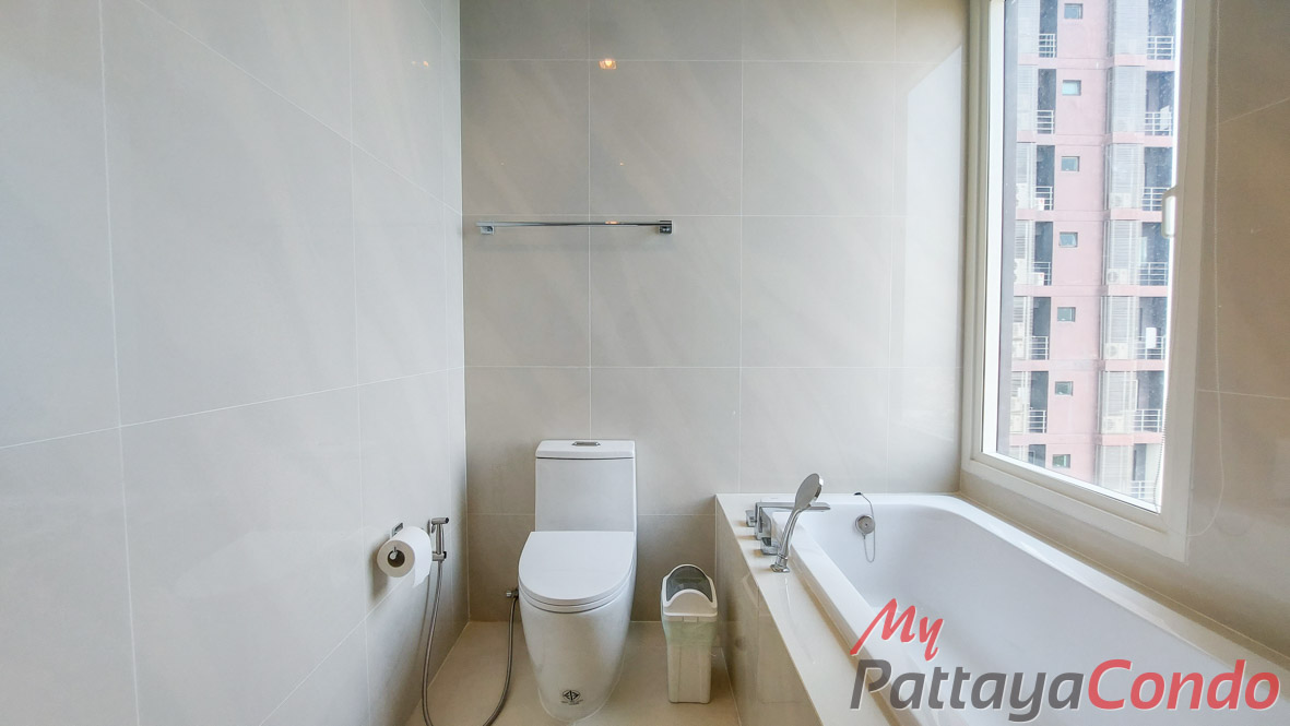 Reflection Jomtien Pattaya Condo For Sale - RF18