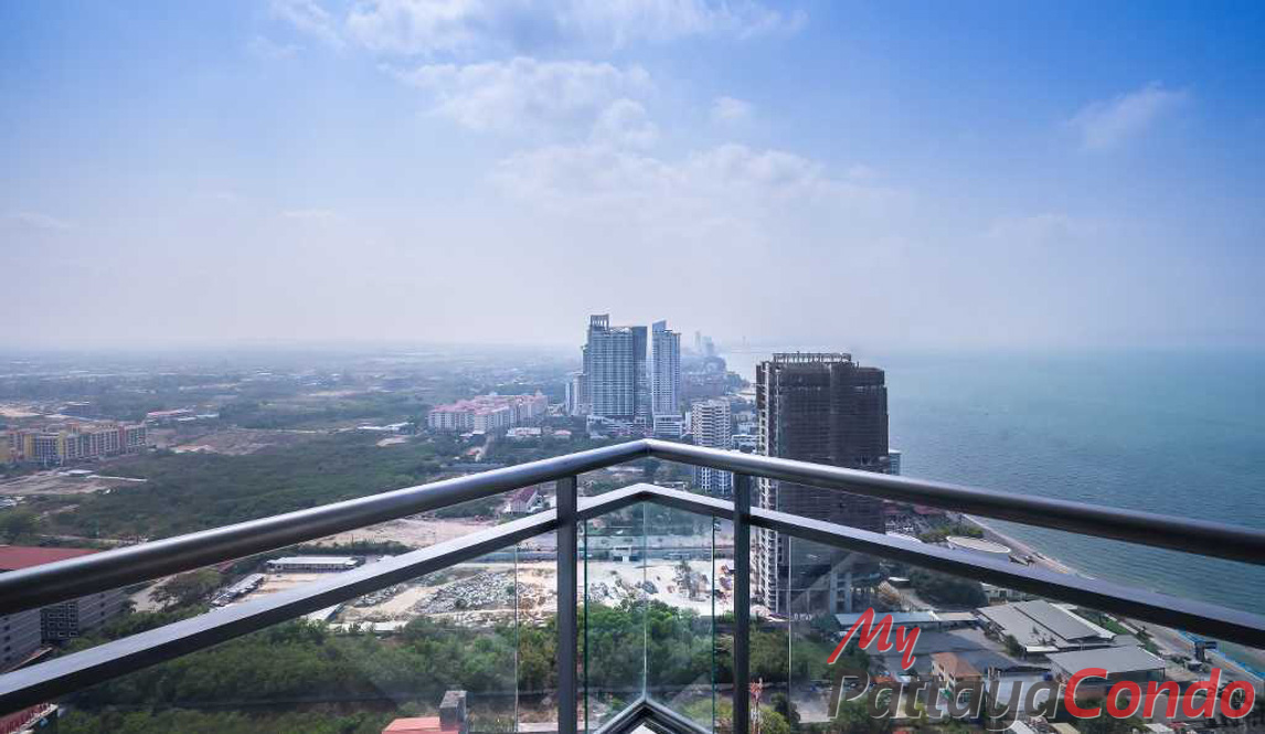 Reflection Jomtien Pattaya Condo For Sale - RF21-18