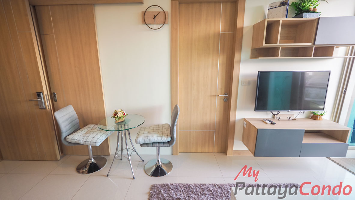 Riviera Jomtien Pattaya Condo For Sale - RJ08-3