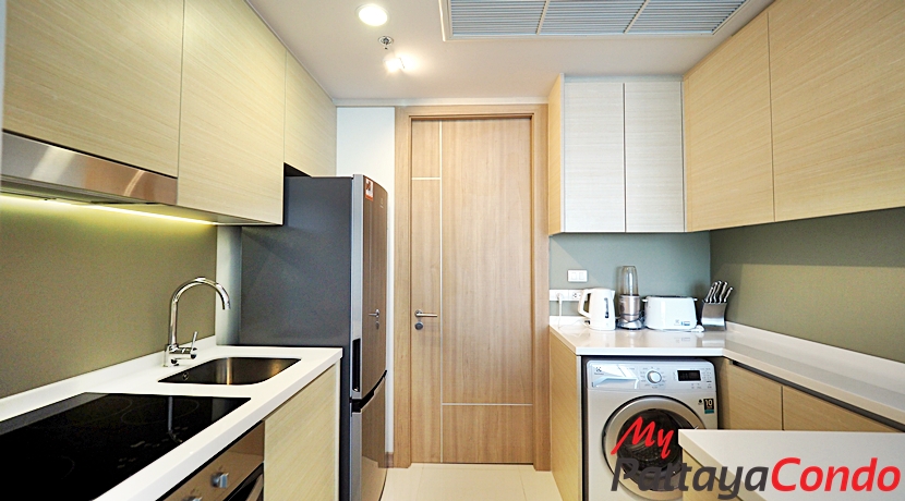 Riviera Wong Amat Condo For Sale - RW09