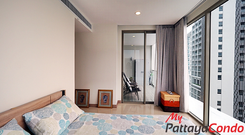 Riviera Wong Amat Condo For Sale - RW09