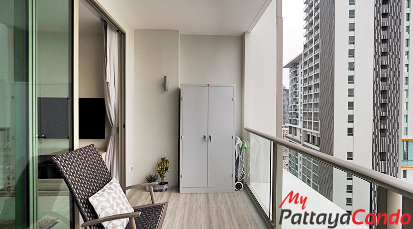 Riviera Wong Amat Condo For Sale - RW09