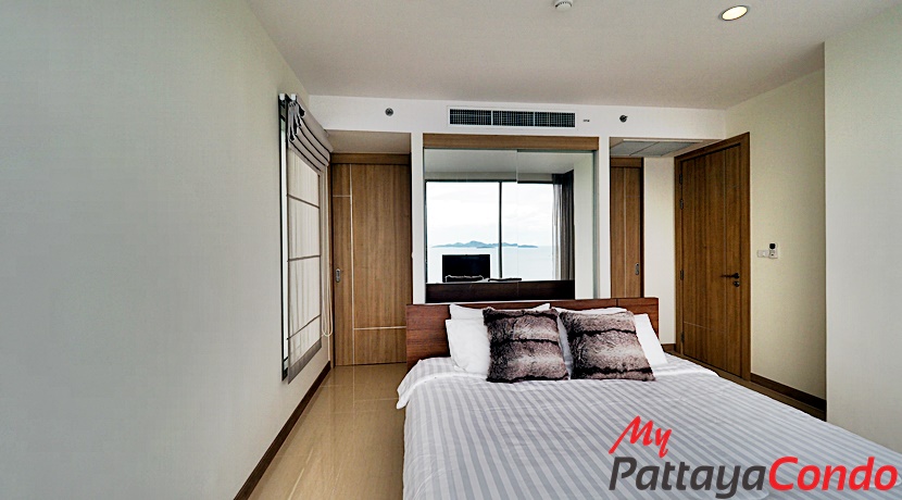 Riviera Wong Amat Condo For Sale - RW22-12
