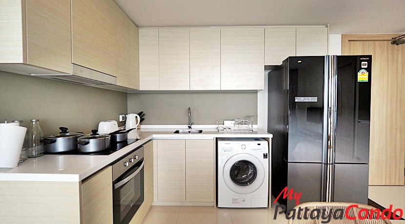 Riviera Wong Amat Condo For Sale - RW22