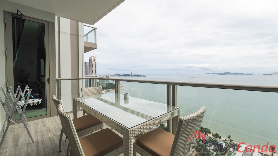 Riviera Wong Amat Condo For Sale - RW38