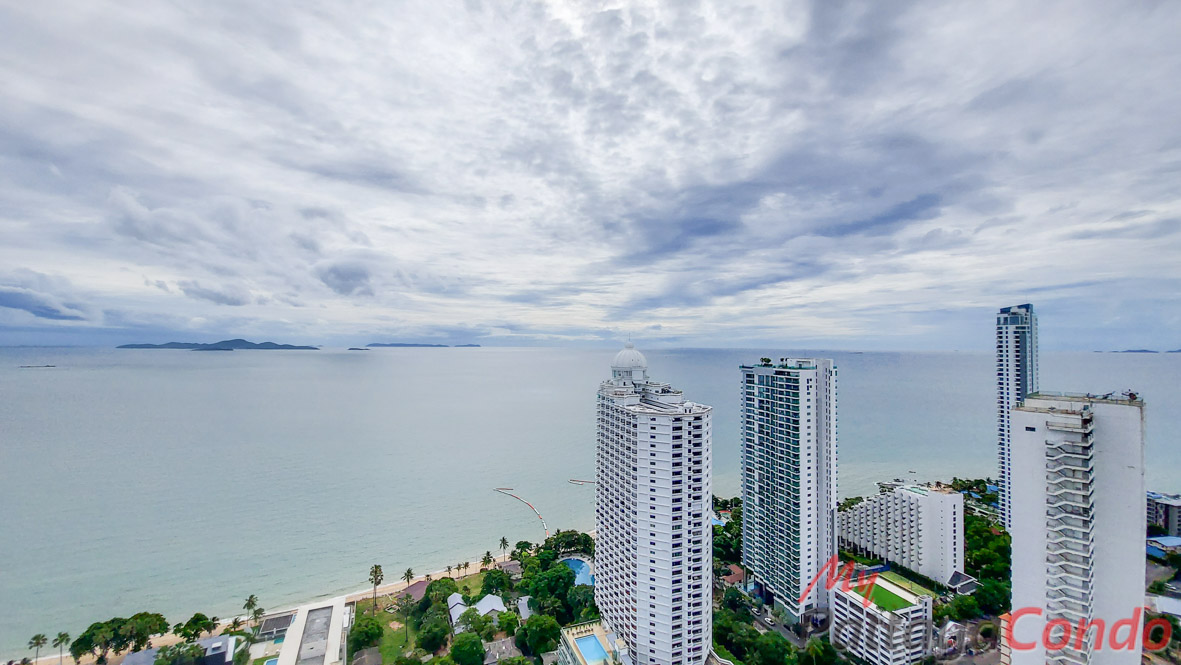 Riviera Wong Amat Condo For Sale - RW38