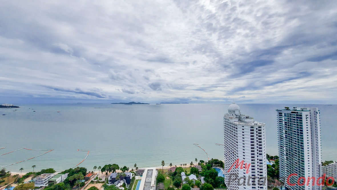 Riviera Wong Amat Condo For Sale - RW38