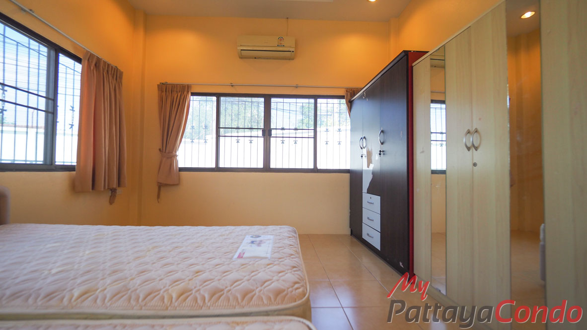 SP Village 4 East Pattaya House For Sale - HESP4V01