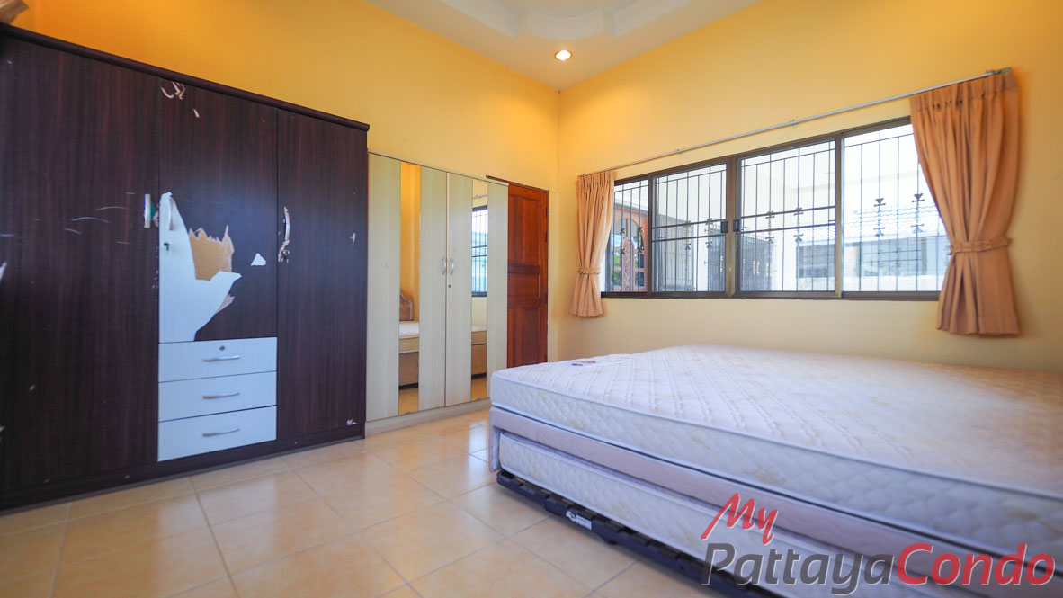 SP Village 4 East Pattaya House For Sale - HESP4V01