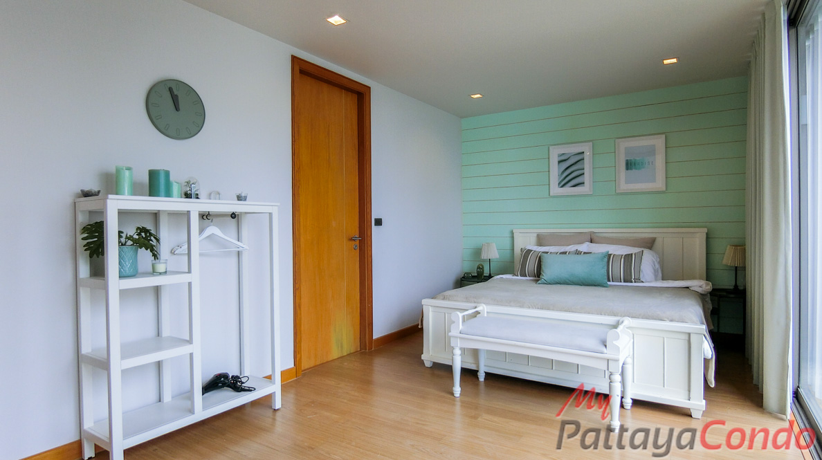 Sandbox Beachfront Villa East Pattaya Townhouse For Sale - HESB01-30