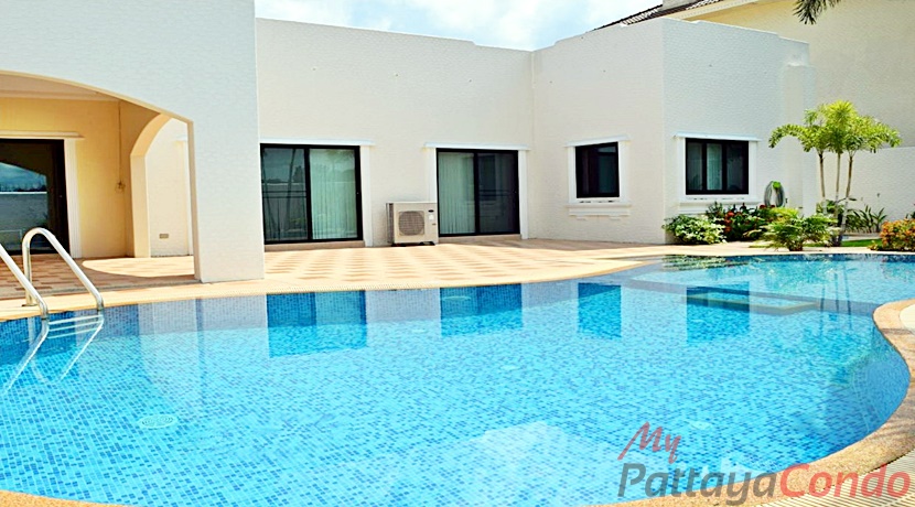 Santa Maria East Pattaya Pool Villa For Sale - HESM02-3