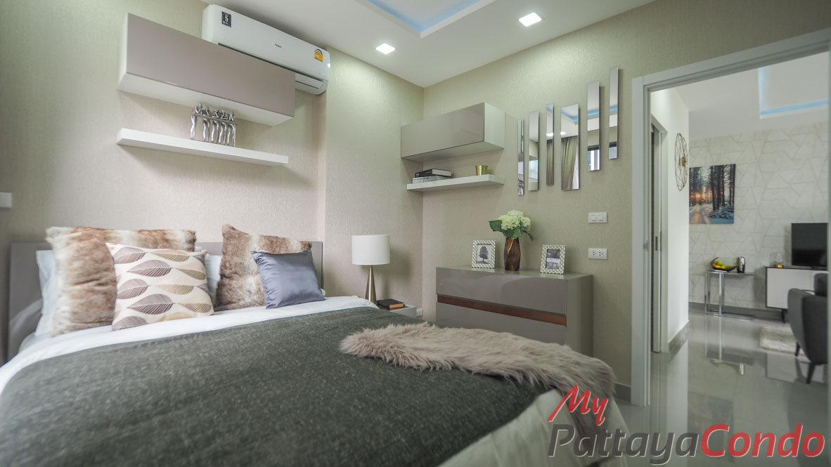 Siam Oriental Star Pattaya Condo For Sale - SOSP01