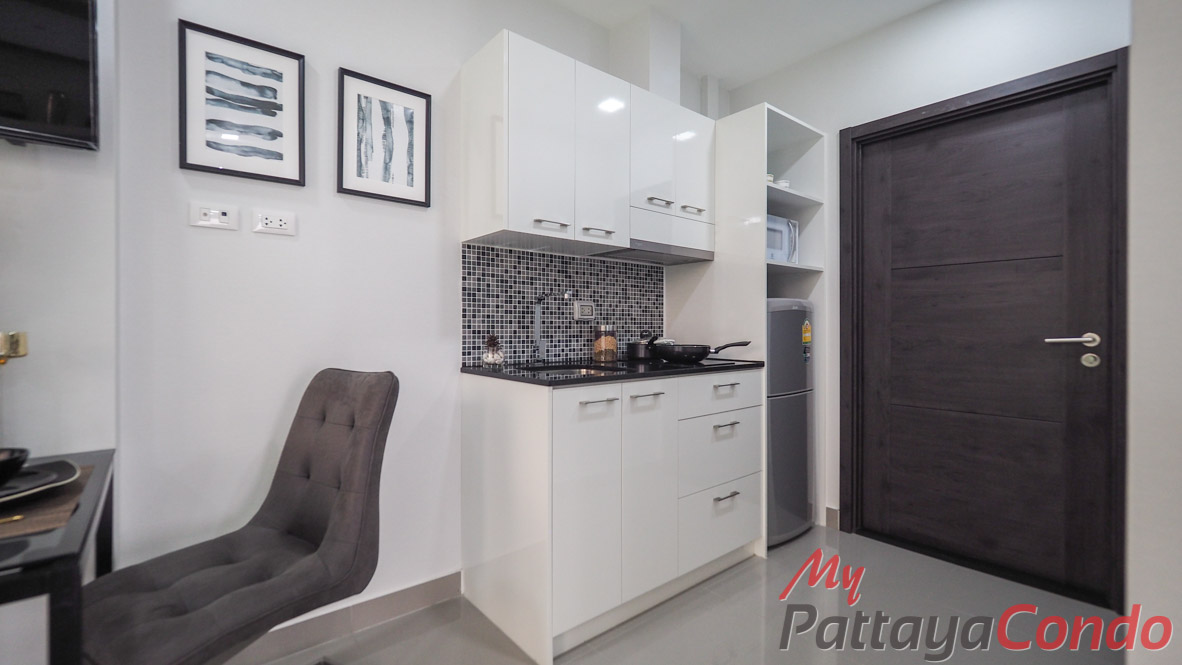 Siam Oriental Star Pattaya Condo For Sale - SOSP02